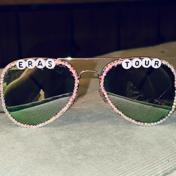 Taylor Swift Eras Tour Aviator Sunglasses - Picture 3 of 7